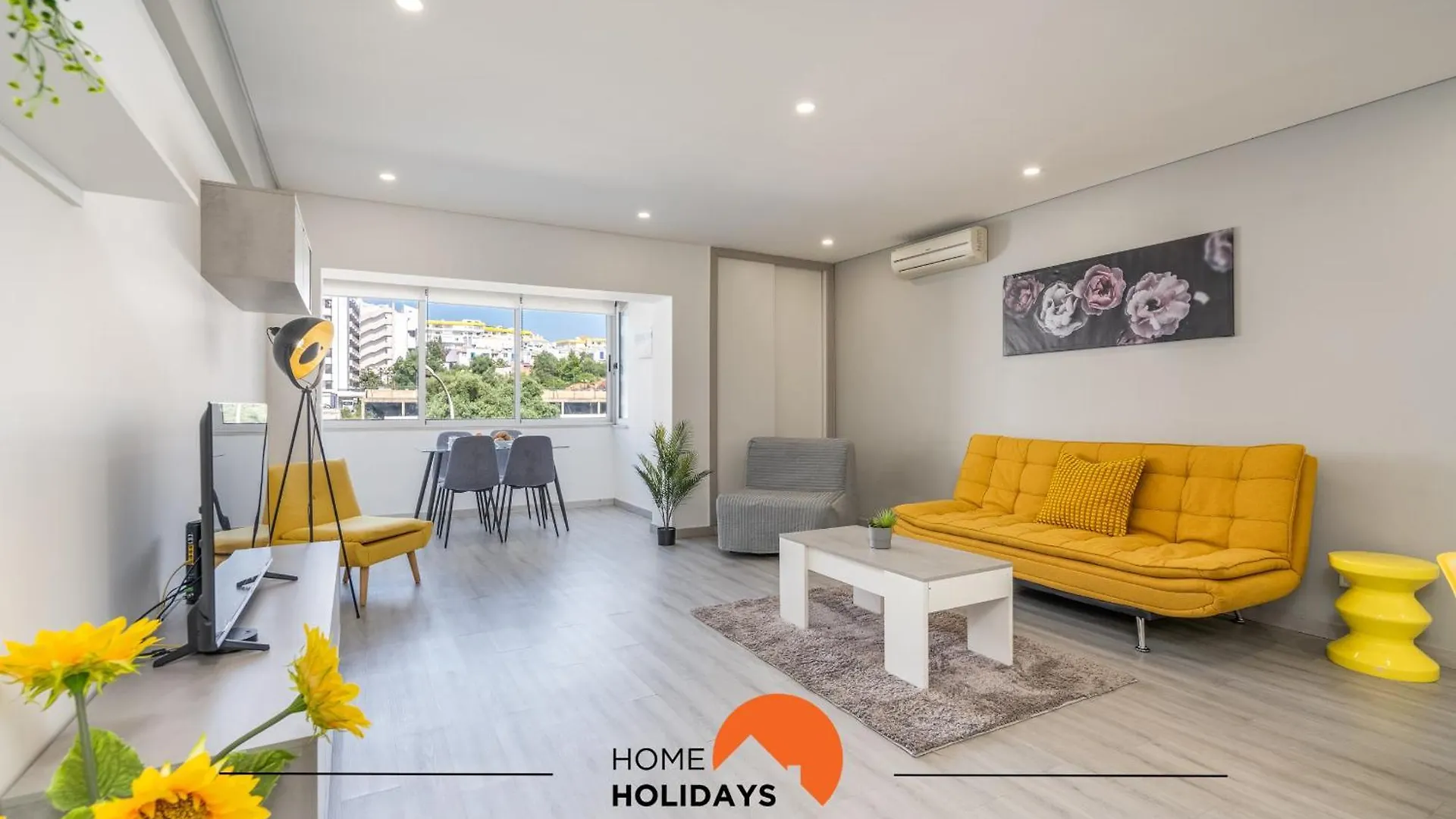 #227 Sunflower Flat By Home Holidays Albufeira Apartment